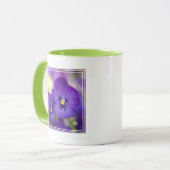 Lila Violas Tasse (Vorderseite Links)