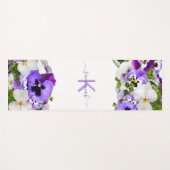 Lila Violet-Flora, weiße Monogrammnamenskripte Yogamatte (Vorderseite (Horizontal))
