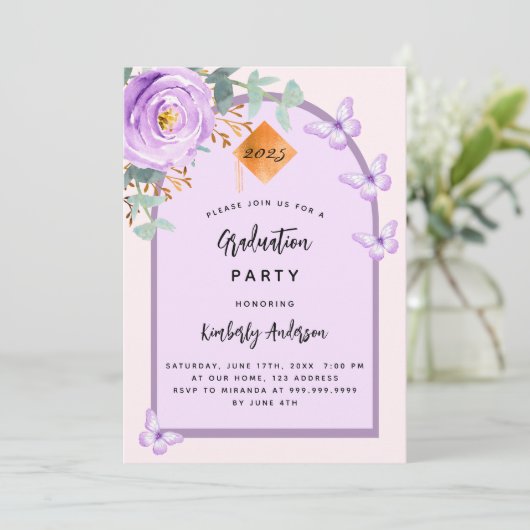 Lila Violett-Rosa-Blumenzarge Graduierungspartei Einladung (Stehend Vorderseite)
