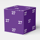 Lila Violette mit anfänglicher Weißzahl anpassen Geschenkschachtel (Vorderseite)