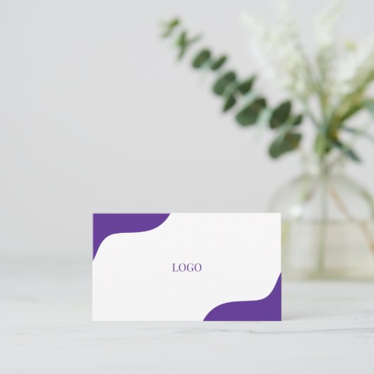 lila Visitenkarte (Stehend Vorderseite)