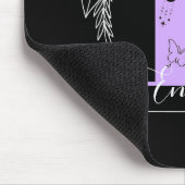 Lila Vollblutschmetterlingsmaske - Letter E Mousepad (Ecke)