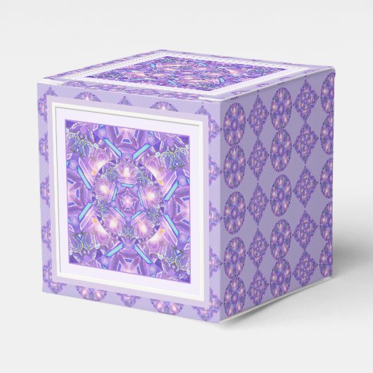 Lila W1 Geschenkschachtel (Vorderseite)