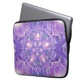 Lila W1 Laptopschutzhülle (Vorderseite Links)