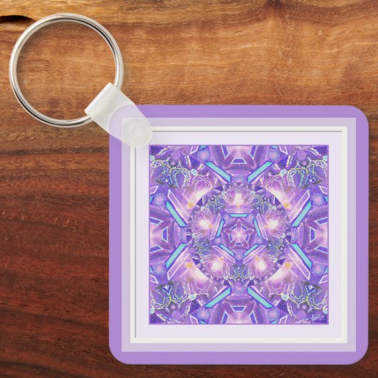 Lila W1 Schlüsselanhänger (Vorderseite)