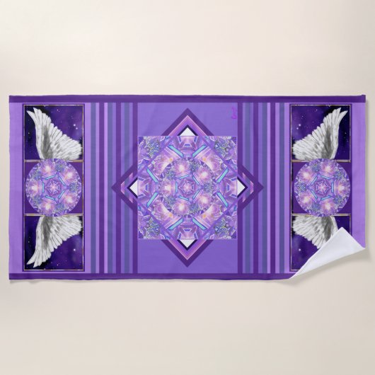 Lila W1 Strandtuch (Vorderseite)