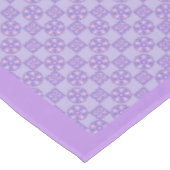 Lila W1 Tischdecke (Schrägansicht)