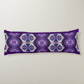 Lila W3 Seitenschläferkissen (Rückseite)