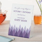 Lila Waldlandschaften Sockelschild (In Situ)