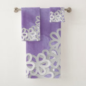 Lila Wasserfarbe und weiße Blume Badhandtuch Set (Insitu)