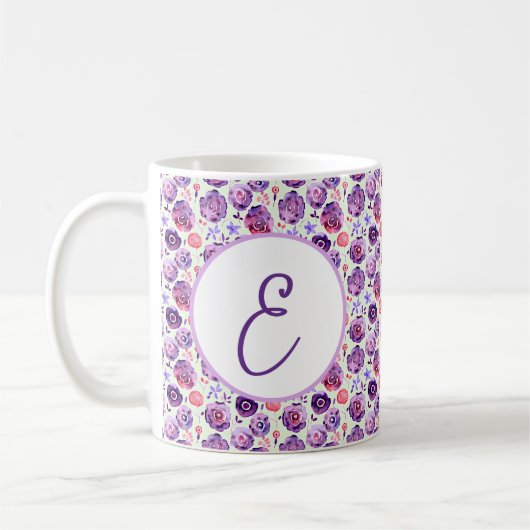 Lila Wasserfarben-Blumenmuster-Monogramm Kaffeetasse (Links)