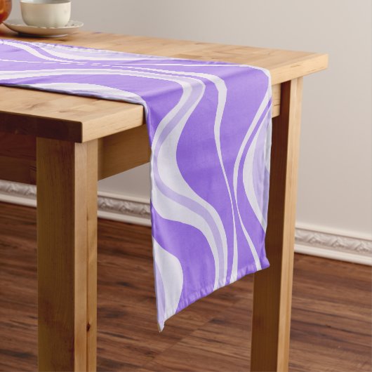 Lila Wave Table Runner Kurzer Tischläufer (Beispiel)