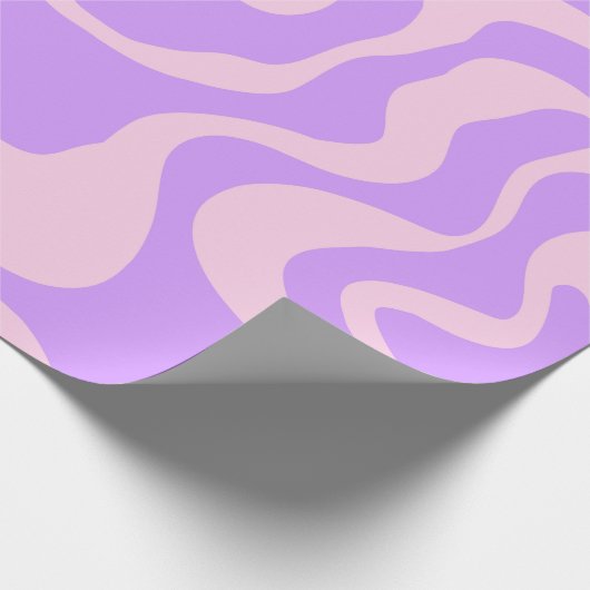 Lila Wavy Muster Retro Wrapping Paper Geschenkpapier (Ecke)