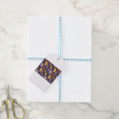 lila Weihnachtsbäume Geschenkanhänger (Mit Garn)