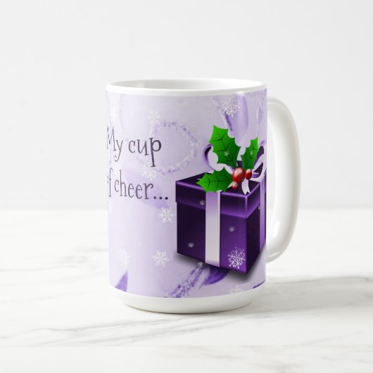Lila Weihnachtsgeschenk Tasse (VorderseiteRechts)