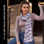 Lila-weiß-kolumbinische Blume Muster lang Schal<br><div class="desc">Lila und weiße Kolumbin Blume Muster Long Scarf. Personalisieren Sie diese Vorlage mit Ihrem Bild. Bearbeiten Sie es für weitere Auswahlmöglichkeiten.</div>