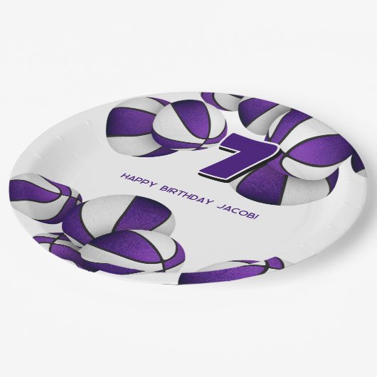 lila weiße Basketball Jungs Party Pappteller (Schrägansicht)