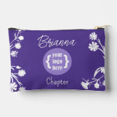 Lila, weiße Blume, Logo-Makeup Zubehörtasche (Rückseite)