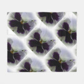 Lila-weiße Panik Fleecedecke (Vorderseite (Horizontal))