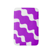 Lila-weiße Slangerwellen Badematte (Vorderseite Vertikal)