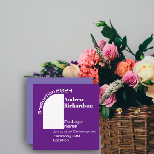 Lila weiße Typografie Abschluss Flachkarte Ankündigung