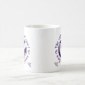 lila, weißer Volleyballplatz Kaffeetasse (Mittel)