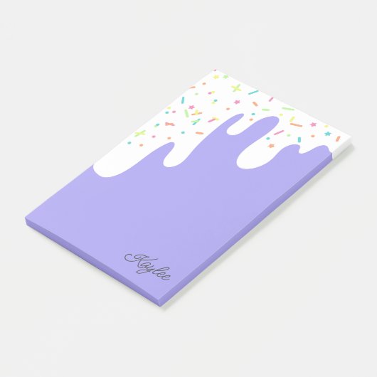 Lila weißer Zuckerguss Sprinklerklingt Ihren Namen Post-it Klebezettel (angewinkelt)