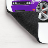 Lila-Weißes Auto 2009-11 Herausforderer Mousepad (Ecke)