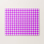 Lila weißes Schachbrett Diamantmuster Puzzle (Horizontal)