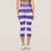 Lila Welle - glänzend Capri Leggings (Rückseite)