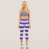 Lila Welle - glänzend Capri Leggings (Vorderseite)