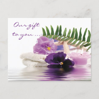 Lila Wellness-Center Postkarte
