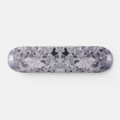 Lila Welt Skateboard (Horizontal)