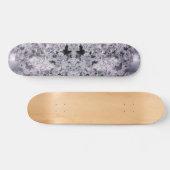 Lila Welt Skateboard (Horizontal)