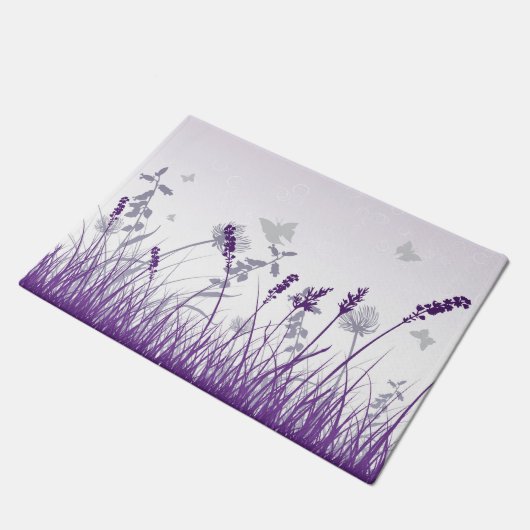 Lila Wiese und Butterfly Fußmatte (Schrägansicht)