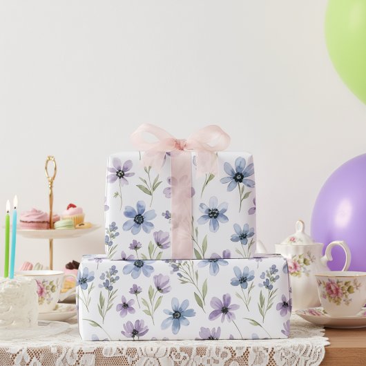 Lila Wiesenblumenwiese Geschenkpapier