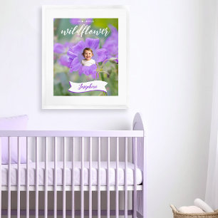Lila Wildblumen-Kind mit individuellem Foto und Na Poster