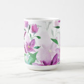 Lila Wildblumen Wasserfarben-Monogramm Kaffeetasse (Mittel)
