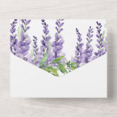 Lila Wisteria Blume auf Weiß Elegant All In One Einladung (Rückseite)