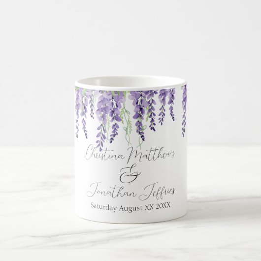 Lila Wisteria Blume on Elegante Kaffeetasse (Mittel)