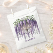 Lila Wisteria Chandelier Wedding Geschenktütchen (Ausgeschnitten)