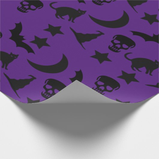 Lila Witchy Pattern Geschenkpapier (Ecke)