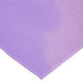 Lila Wolken bei Twilight Tischdecke (Schrägansicht)