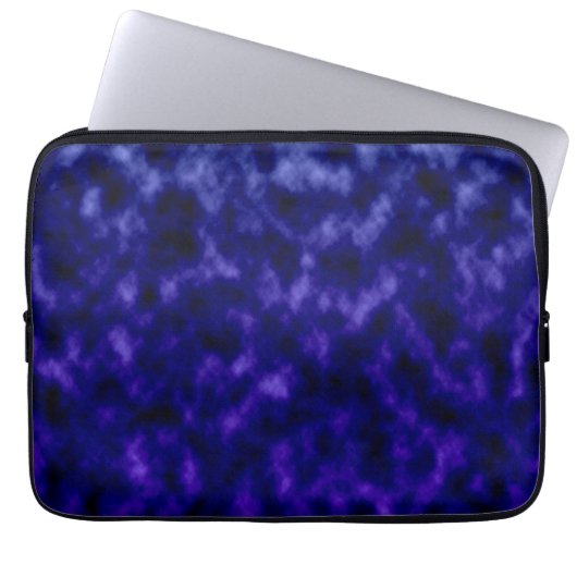 Lila Wolken Laptopschutzhülle (Vorderseite)