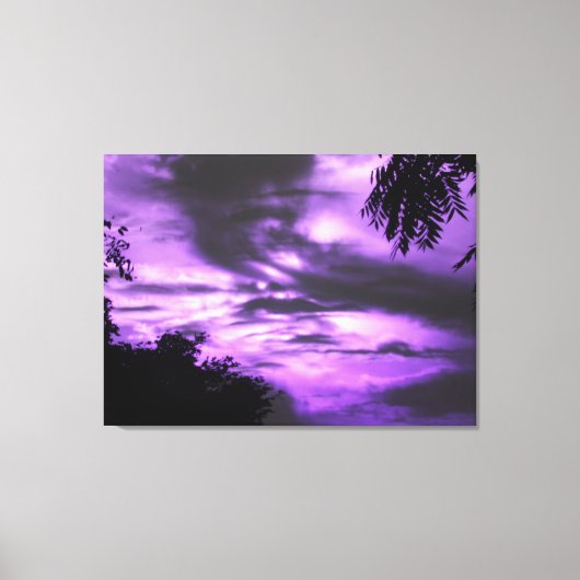 Lila Wolkendecke, überzogene Leinwand (Vorderseite)