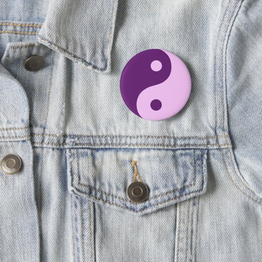 Lila Yin Yang Taoist-Symbol Button (Beispiel)