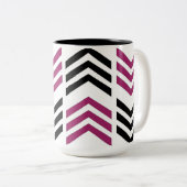 Lila Zickzack geometrisches Muster Zweifarbige Tasse (VorderseiteRechts)