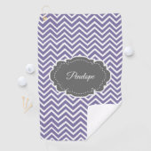 Lila Zickzack Personalisiert Golfhandtuch (Insitu)