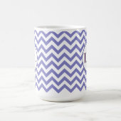 Lila Zigzag Mit Monogramm Kaffeetasse (Mittel)