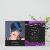 lila Zweifach-Broschüre (Stehend Vorderseite)